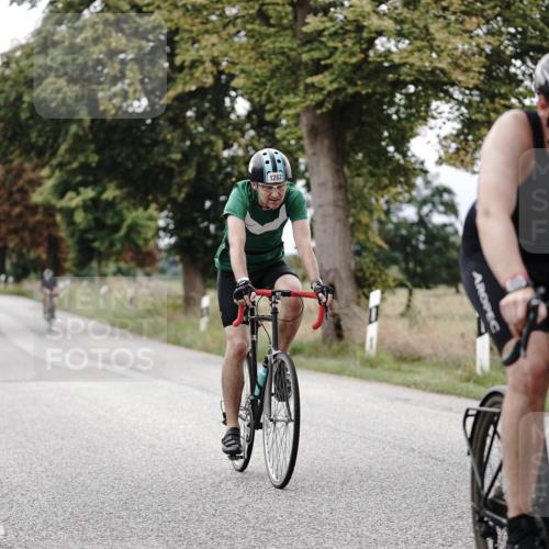 30.08.2026 - Elbe Triathlon Hamburg Michael Burmester http://msf.ph/oto/10075044 30.08.2026 10:57:34 Radfahren 1081, 1150, 1250, 1262, 1375 meine-sportfotos.de