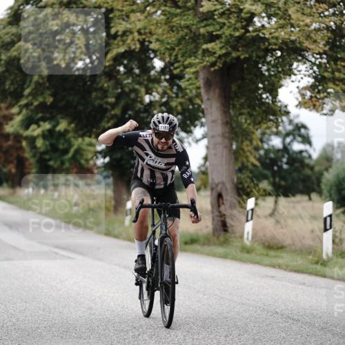 30.08.2026 - Elbe Triathlon Hamburg Michael Burmester http://msf.ph/oto/10075056 30.08.2026 10:57:47 Radfahren 1170, 1183 meine-sportfotos.de