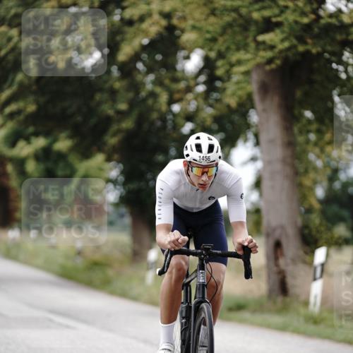 30.08.2026 - Elbe Triathlon Hamburg Michael Burmester http://msf.ph/oto/10075079 30.08.2026 10:58:08 Radfahren 1371, 1456 meine-sportfotos.de