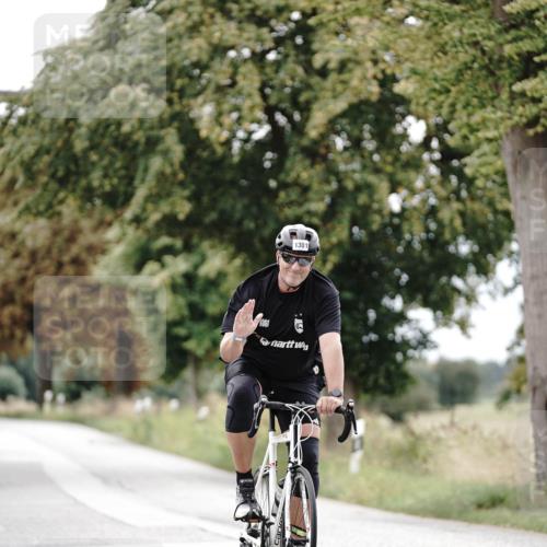 30.08.2026 - Elbe Triathlon Hamburg Michael Burmester http://msf.ph/oto/10075105 30.08.2026 10:59:06 Radfahren 1203, 1290, 1301 meine-sportfotos.de