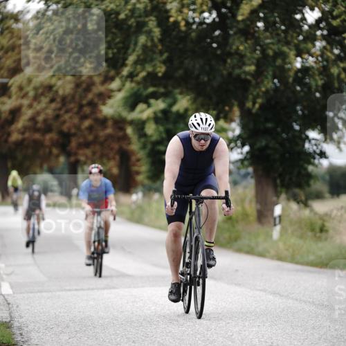 30.08.2026 - Elbe Triathlon Hamburg Michael Burmester http://msf.ph/oto/10075113 30.08.2026 10:59:14 Radfahren 1137, 1217, 1290, 1384 meine-sportfotos.de