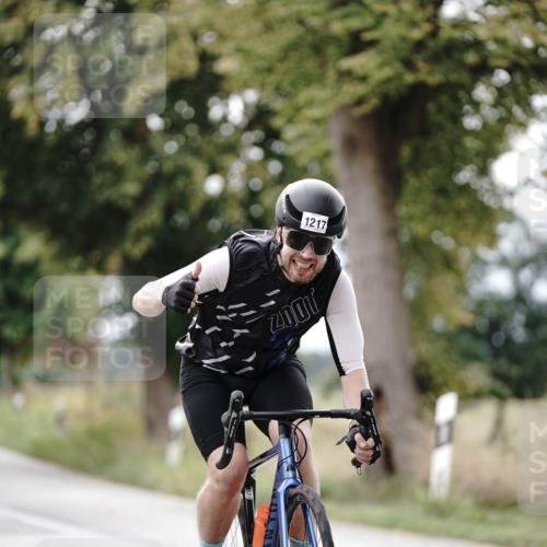 30.08.2026 - Elbe Triathlon Hamburg Michael Burmester http://msf.ph/oto/10075120 30.08.2026 10:59:18 Radfahren 1217, 1291, 1384 meine-sportfotos.de