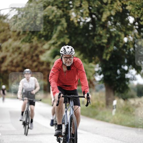 30.08.2026 - Elbe Triathlon Hamburg Michael Burmester http://msf.ph/oto/10075165 30.08.2026 10:59:54 Radfahren 1034, 1090, 1184, 1331, 1449 meine-sportfotos.de