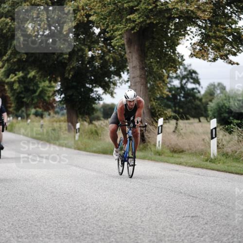 30.08.2026 - Elbe Triathlon Hamburg Michael Burmester http://msf.ph/oto/10075176 30.08.2026 11:00:06 Radfahren 992, 1153, 1280, 1293, 1320, 1352, 1445 meine-sportfotos.de