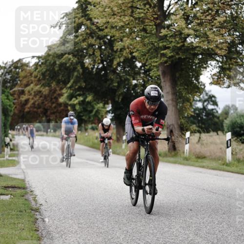 30.08.2026 - Elbe Triathlon Hamburg Michael Burmester http://msf.ph/oto/10075184 30.08.2026 11:00:10 Radfahren 992, 1153, 1214, 1280, 1320, 1445 meine-sportfotos.de