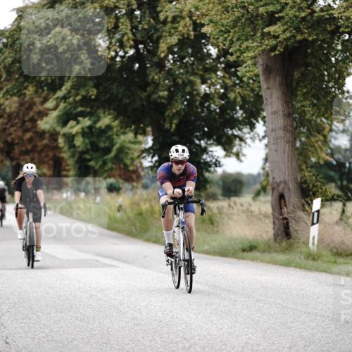 30.08.2026 - Elbe Triathlon Hamburg Michael Burmester http://msf.ph/oto/10075195 30.08.2026 11:00:21 Radfahren 888, 1129, 1237, 1249, 1333, 1369, 1379 meine-sportfotos.de
