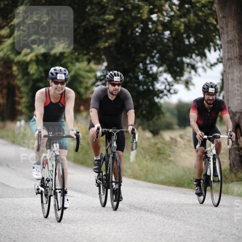 30.08.2026 - Elbe Triathlon Hamburg Michael Burmester http://msf.ph/oto/10075227 30.08.2026 11:00:46 Radfahren 952, 1082, 1139, 1168 meine-sportfotos.de