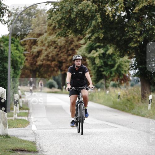 30.08.2026 - Elbe Triathlon Hamburg Michael Burmester http://msf.ph/oto/10075229 30.08.2026 11:00:49 Radfahren 952, 1082, 1139, 1168 meine-sportfotos.de