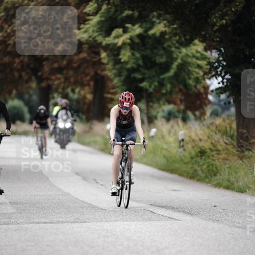 30.08.2026 - Elbe Triathlon Hamburg Michael Burmester http://msf.ph/oto/10075232 30.08.2026 11:00:58 Radfahren 1011, 1149, 1426 meine-sportfotos.de