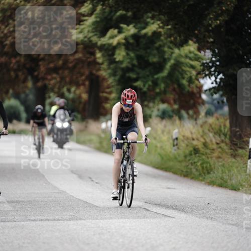 30.08.2026 - Elbe Triathlon Hamburg Michael Burmester http://msf.ph/oto/10075233 30.08.2026 11:00:58 Radfahren 1011, 1149, 1426 meine-sportfotos.de