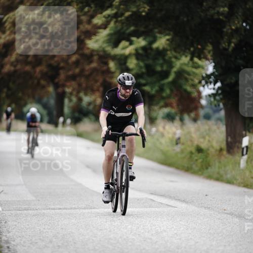 30.08.2026 - Elbe Triathlon Hamburg Michael Burmester http://msf.ph/oto/10075239 30.08.2026 11:01:03 Radfahren 1011, 1149, 1230 meine-sportfotos.de