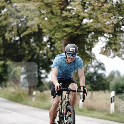 30.08.2026 - Elbe Triathlon Hamburg Michael Burmester http://msf.ph/oto/10075282 30.08.2026 11:01:58 Radfahren 1152 meine-sportfotos.de