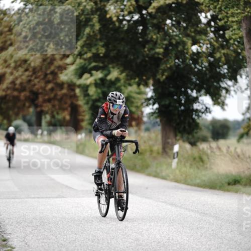 30.08.2026 - Elbe Triathlon Hamburg Michael Burmester http://msf.ph/oto/10075292 30.08.2026 11:02:19 Radfahren 1132, 1423 meine-sportfotos.de