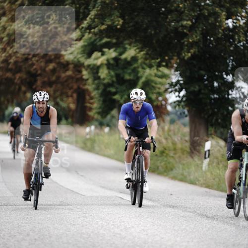 30.08.2026 - Elbe Triathlon Hamburg Michael Burmester http://msf.ph/oto/10075304 30.08.2026 11:02:35 Radfahren 1205, 1213, 1226, 1289, 1376 meine-sportfotos.de