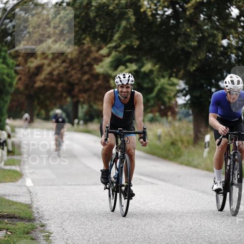 30.08.2026 - Elbe Triathlon Hamburg Michael Burmester http://msf.ph/oto/10075305 30.08.2026 11:02:36 Radfahren 1205, 1213, 1226, 1289, 1376 meine-sportfotos.de