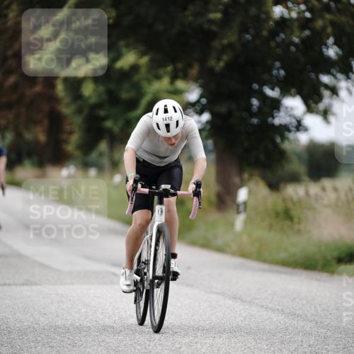 30.08.2026 - Elbe Triathlon Hamburg Michael Burmester http://msf.ph/oto/10075313 30.08.2026 11:02:48 Radfahren 1412, 1448 meine-sportfotos.de