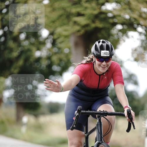 30.08.2026 - Elbe Triathlon Hamburg Michael Burmester http://msf.ph/oto/10075341 30.08.2026 11:03:10 Radfahren 1400 meine-sportfotos.de