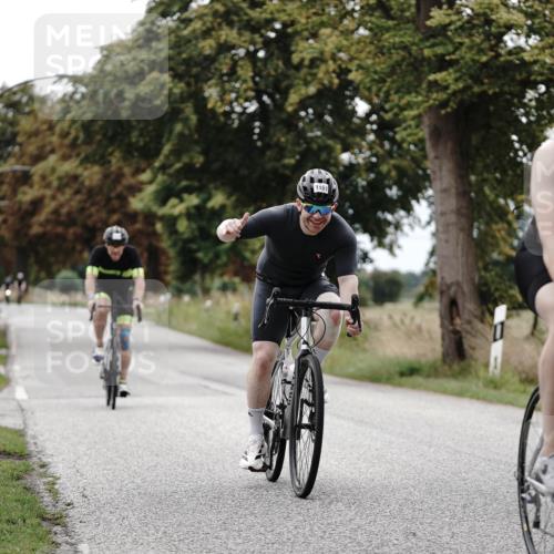 30.08.2026 - Elbe Triathlon Hamburg Michael Burmester http://msf.ph/oto/10075346 30.08.2026 11:03:19 Radfahren 1161, 1246, 1378 meine-sportfotos.de