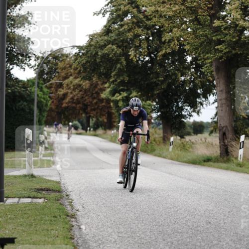 30.08.2026 - Elbe Triathlon Hamburg Michael Burmester http://msf.ph/oto/10075357 30.08.2026 11:03:32 Radfahren 1122, 1141, 1462 meine-sportfotos.de