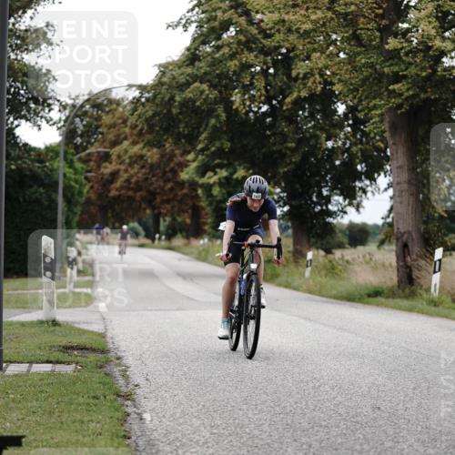 30.08.2026 - Elbe Triathlon Hamburg Michael Burmester http://msf.ph/oto/10075358 30.08.2026 11:03:32 Radfahren 1122, 1141, 1462 meine-sportfotos.de