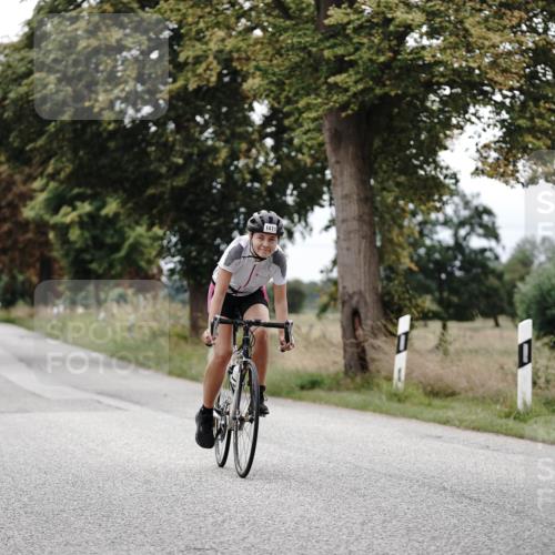 30.08.2026 - Elbe Triathlon Hamburg Michael Burmester http://msf.ph/oto/10075370 30.08.2026 11:03:46 Radfahren 1163, 1411 meine-sportfotos.de