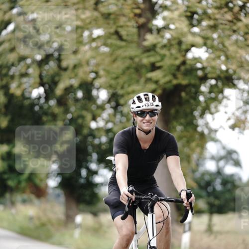 30.08.2026 - Elbe Triathlon Hamburg Michael Burmester http://msf.ph/oto/10075376 30.08.2026 11:03:55 Radfahren 1373, 1428 meine-sportfotos.de