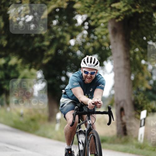 30.08.2026 - Elbe Triathlon Hamburg Michael Burmester http://msf.ph/oto/10075403 30.08.2026 11:04:18 Radfahren 1158, 1227, 1424 meine-sportfotos.de