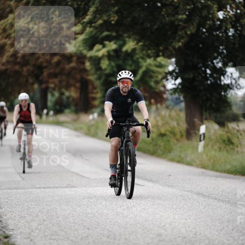 30.08.2026 - Elbe Triathlon Hamburg Michael Burmester http://msf.ph/oto/10075404 30.08.2026 11:04:21 Radfahren 904, 1158, 1227, 1424 meine-sportfotos.de