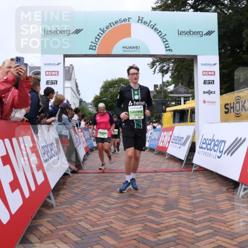 30.08.2026 - Blankeneser Heldenlauf Lena Gebhardt http://msf.ph/oto/10075414 30.08.2026 10:26:54 Ziel 5146, 5203, 5233, 5330, 5503, 5616, 5729, 5779 meine-sportfotos.de