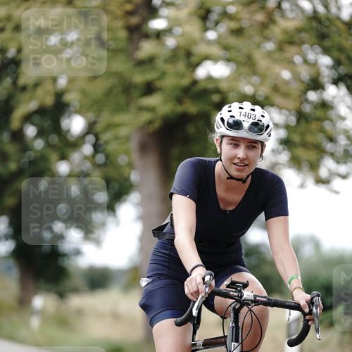 30.08.2026 - Elbe Triathlon Hamburg Michael Burmester http://msf.ph/oto/10075430 30.08.2026 11:04:33 Radfahren 820, 1169, 1295, 1392, 1403, 1404 meine-sportfotos.de
