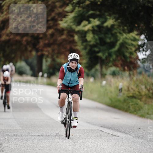 30.08.2026 - Elbe Triathlon Hamburg Michael Burmester http://msf.ph/oto/10075458 30.08.2026 11:05:00 Radfahren 801, 1459 meine-sportfotos.de