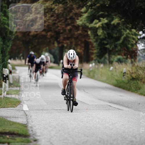 30.08.2026 - Elbe Triathlon Hamburg Michael Burmester http://msf.ph/oto/10075461 30.08.2026 11:05:03 Radfahren 801, 923, 1123, 1459 meine-sportfotos.de