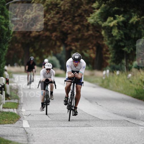 30.08.2026 - Elbe Triathlon Hamburg Michael Burmester http://msf.ph/oto/10075476 30.08.2026 11:05:20 Radfahren 1254, 1266, 1396 meine-sportfotos.de