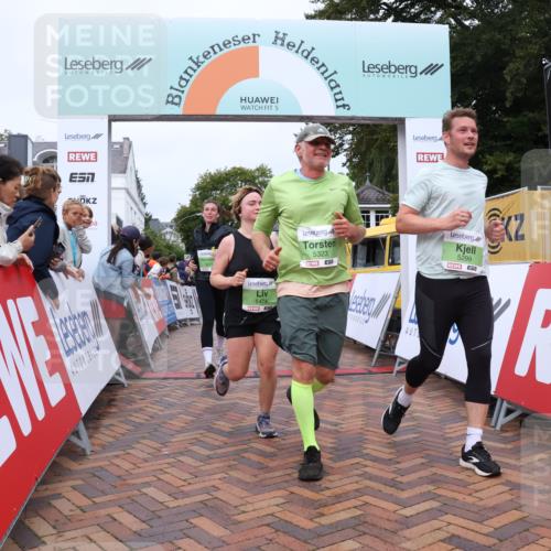 30.08.2026 - Blankeneser Heldenlauf Lena Gebhardt http://msf.ph/oto/10075479 30.08.2026 10:27:07 Ziel 5023, 5209, 5271, 5299, 5323, 5465, 5474, 5498, 5505, 5506 meine-sportfotos.de