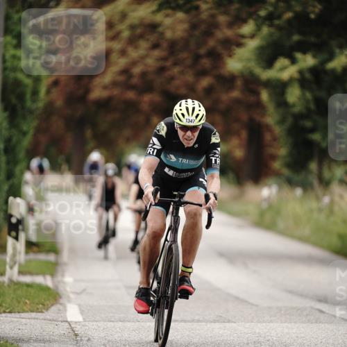 30.08.2026 - Elbe Triathlon Hamburg Michael Burmester http://msf.ph/oto/10075498 30.08.2026 11:05:44 Radfahren 894, 1177, 1347, 1451 meine-sportfotos.de