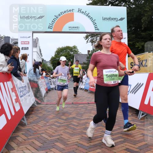 30.08.2026 - Blankeneser Heldenlauf Lena Gebhardt http://msf.ph/oto/10075528 30.08.2026 10:27:15 Ziel 5018, 5123, 5269, 5271, 5349, 5450, 5465, 5474, 5498 meine-sportfotos.de