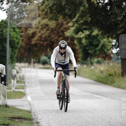 30.08.2026 - Elbe Triathlon Hamburg Michael Burmester http://msf.ph/oto/10075546 30.08.2026 11:06:13 Radfahren 896, 1442 meine-sportfotos.de