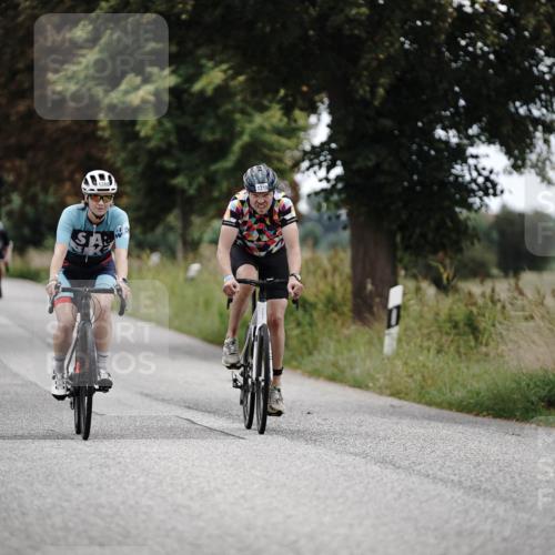 30.08.2026 - Elbe Triathlon Hamburg Michael Burmester http://msf.ph/oto/10075568 30.08.2026 11:06:34 Radfahren 759, 1195, 1255, 1302, 1319, 1358, 1388 meine-sportfotos.de