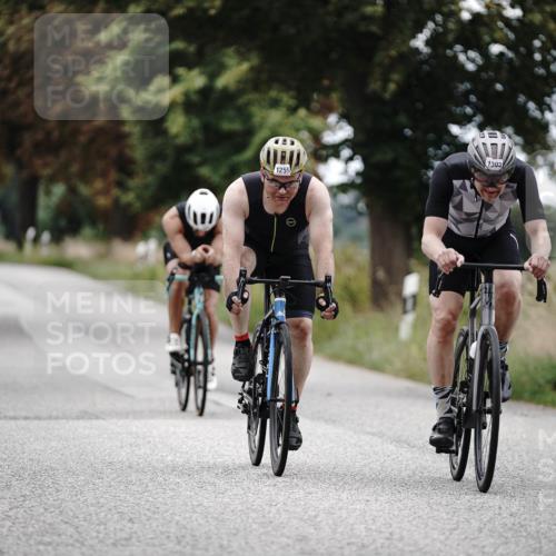 30.08.2026 - Elbe Triathlon Hamburg Michael Burmester http://msf.ph/oto/10075577 30.08.2026 11:06:39 Radfahren 759, 1255, 1302, 1358, 1405 meine-sportfotos.de