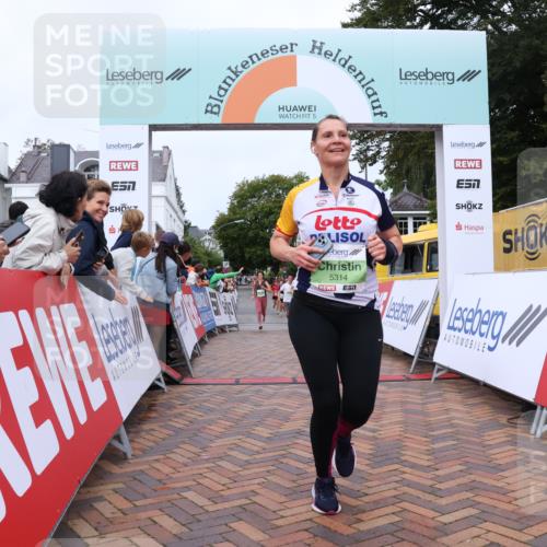 30.08.2026 - Blankeneser Heldenlauf Lena Gebhardt http://msf.ph/oto/10075583 30.08.2026 10:27:22 Ziel 5018, 5123, 5269, 5314, 5349, 5450, 5607, 5648, 5845 meine-sportfotos.de