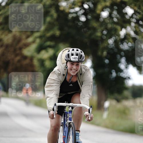 30.08.2026 - Elbe Triathlon Hamburg Michael Burmester http://msf.ph/oto/10075588 30.08.2026 11:06:43 Radfahren 1146, 1209, 1405 meine-sportfotos.de