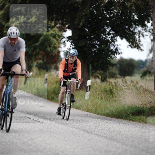 30.08.2026 - Elbe Triathlon Hamburg Michael Burmester http://msf.ph/oto/10075595 30.08.2026 11:06:48 Radfahren 1146, 1209, 1460 meine-sportfotos.de