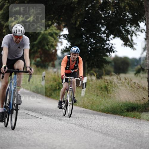 30.08.2026 - Elbe Triathlon Hamburg Michael Burmester http://msf.ph/oto/10075597 30.08.2026 11:06:48 Radfahren 1146, 1209, 1460 meine-sportfotos.de