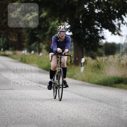 30.08.2026 - Elbe Triathlon Hamburg Michael Burmester http://msf.ph/oto/10075600 30.08.2026 11:06:50 Radfahren 1146, 1209, 1264, 1460 meine-sportfotos.de