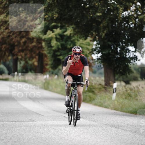 30.08.2026 - Elbe Triathlon Hamburg Michael Burmester http://msf.ph/oto/10075626 30.08.2026 11:07:17 Radfahren 1268, 1272, 1365, 1414 meine-sportfotos.de