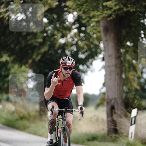30.08.2026 - Elbe Triathlon Hamburg Michael Burmester http://msf.ph/oto/10075628 30.08.2026 11:07:17 Radfahren 1268, 1272, 1365, 1414 meine-sportfotos.de
