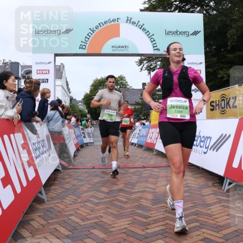 30.08.2026 - Blankeneser Heldenlauf Lena Gebhardt http://msf.ph/oto/10075642 30.08.2026 10:27:31 Ziel 5104, 5368, 5607, 5724, 5763, 5845, 5896 meine-sportfotos.de