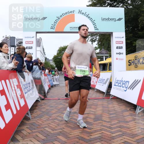 30.08.2026 - Blankeneser Heldenlauf Lena Gebhardt http://msf.ph/oto/10075649 30.08.2026 10:27:32 Ziel 5104, 5368, 5607, 5724, 5763, 5845, 5896 meine-sportfotos.de