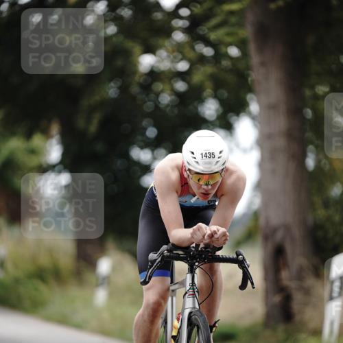 30.08.2026 - Elbe Triathlon Hamburg Michael Burmester http://msf.ph/oto/10075670 30.08.2026 11:07:43 Radfahren 985, 1300, 1364, 1386, 1435, 1438, 1578 meine-sportfotos.de