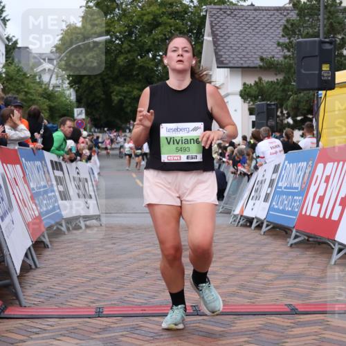 30.08.2026 - Blankeneser Heldenlauf Lena Gebhardt http://msf.ph/oto/10075675 30.08.2026 10:27:39 Ziel 5104, 5493, 5555, 5763, 5896 meine-sportfotos.de